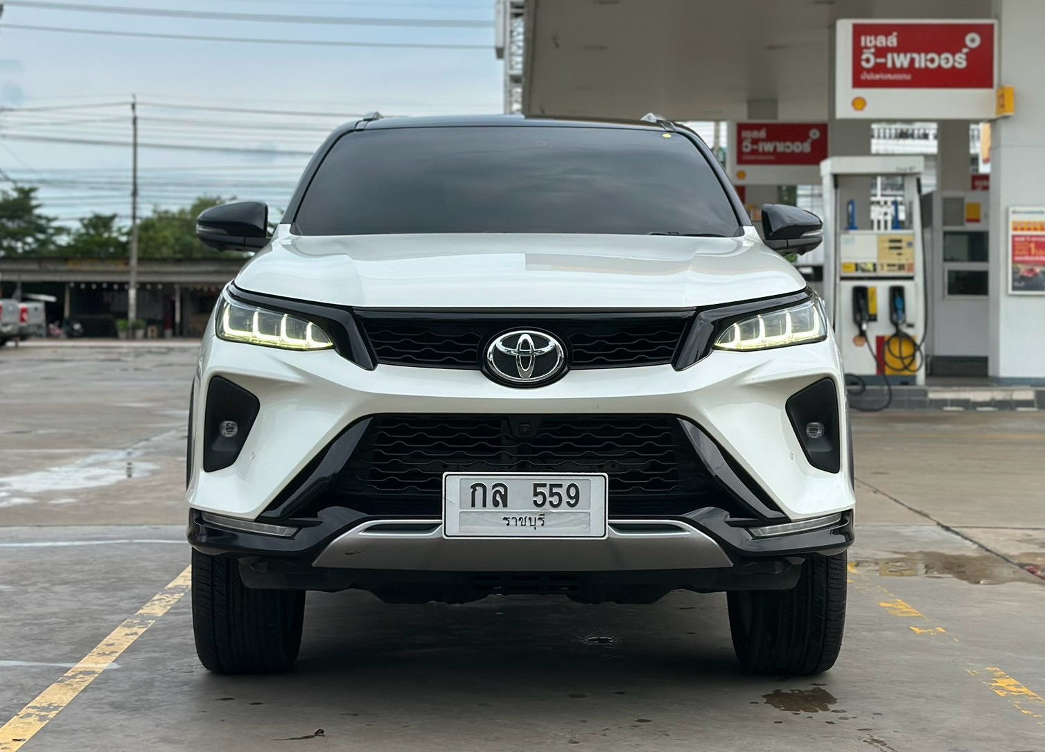Toyota fortuner 2.4 รุ่น Legender ปี 2022 รูปที่ 1