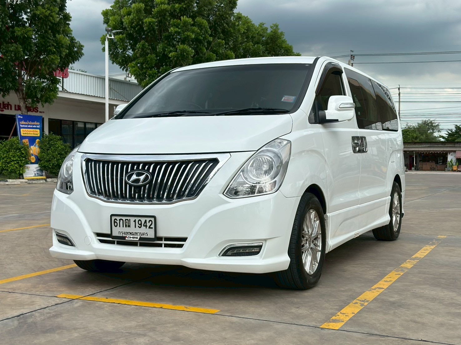 Hyundai Grand starex Premium 2.5 ปี 2017 รูปที่ 2