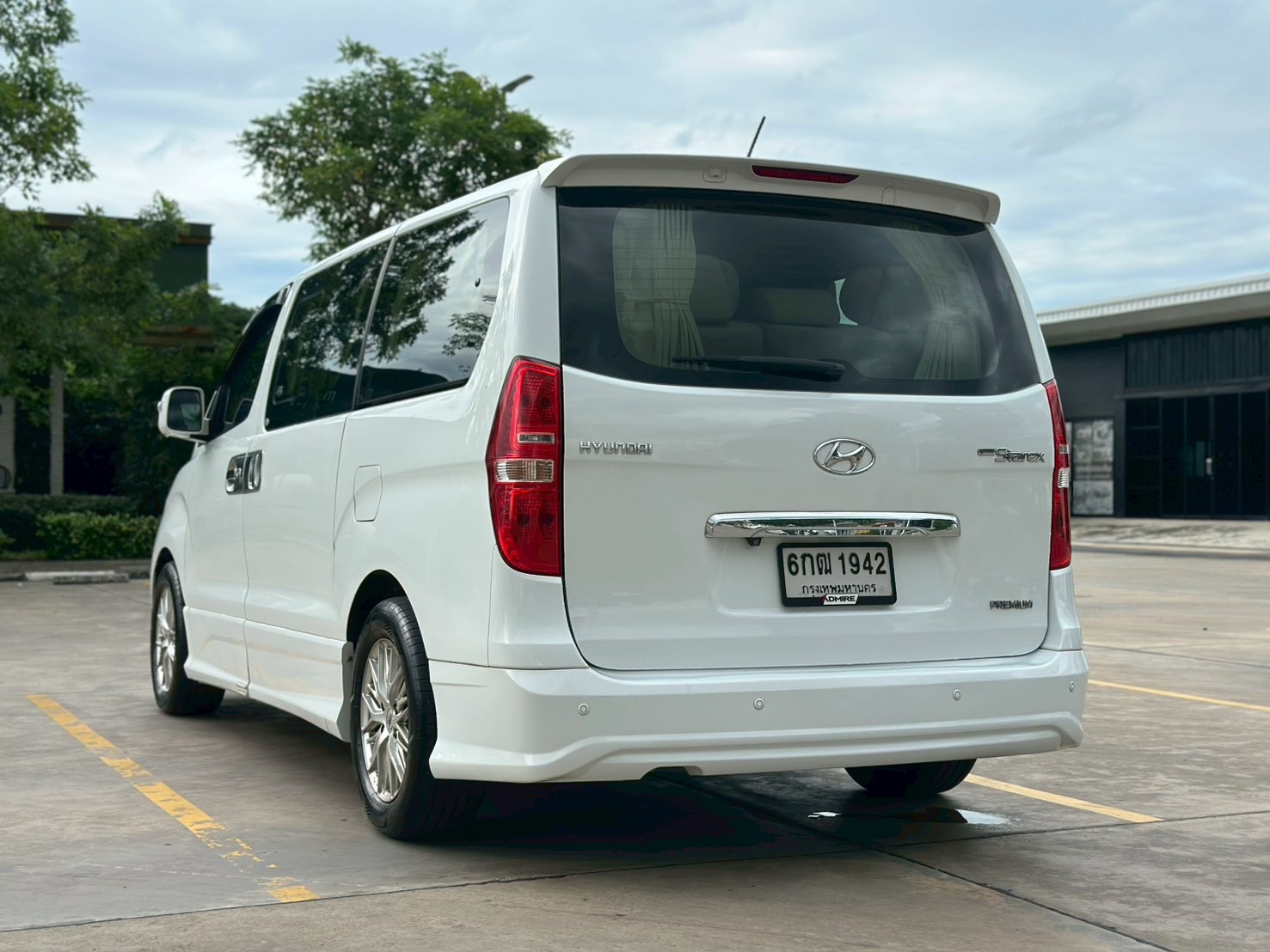 Hyundai Grand starex Premium 2.5 ปี 2017 รูปที่ 10
