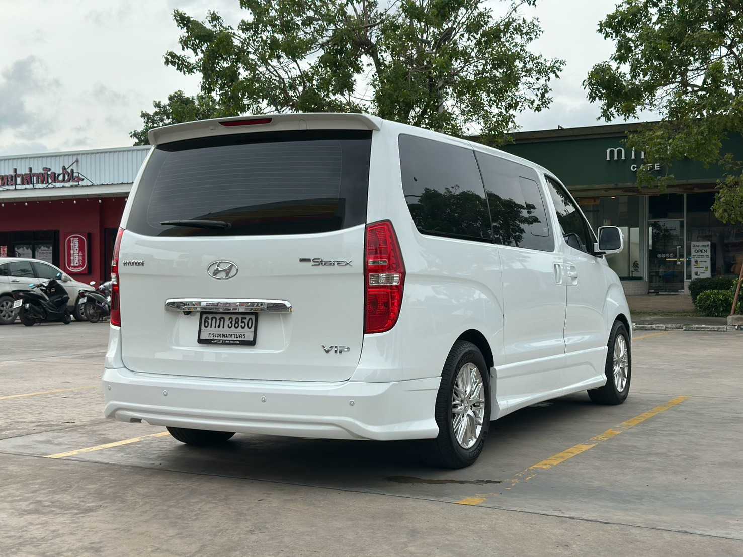 🚐✨Hyundai Grand Starex 2.5 ปี 2017 VIP 7 ที่นั่ง✨🚐 รูปที่ 5