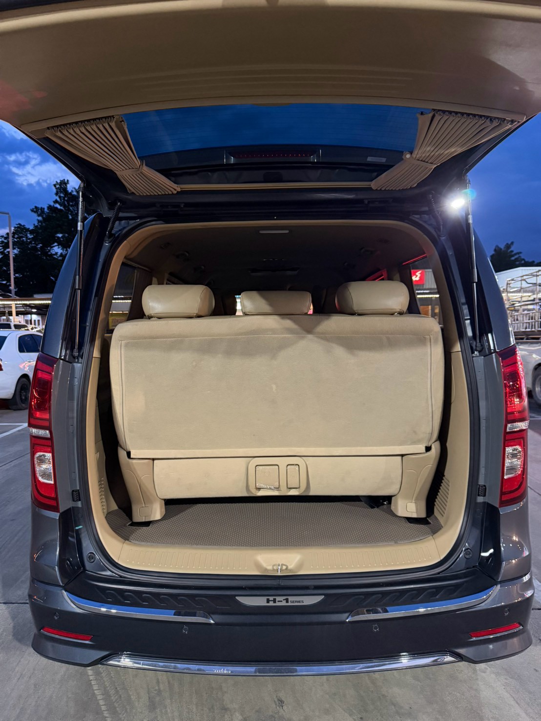 🚌 Hyundai H-1 2.5 รุ่น Elite ปี 2019 จด 2020 🚌 รูปที่ 7