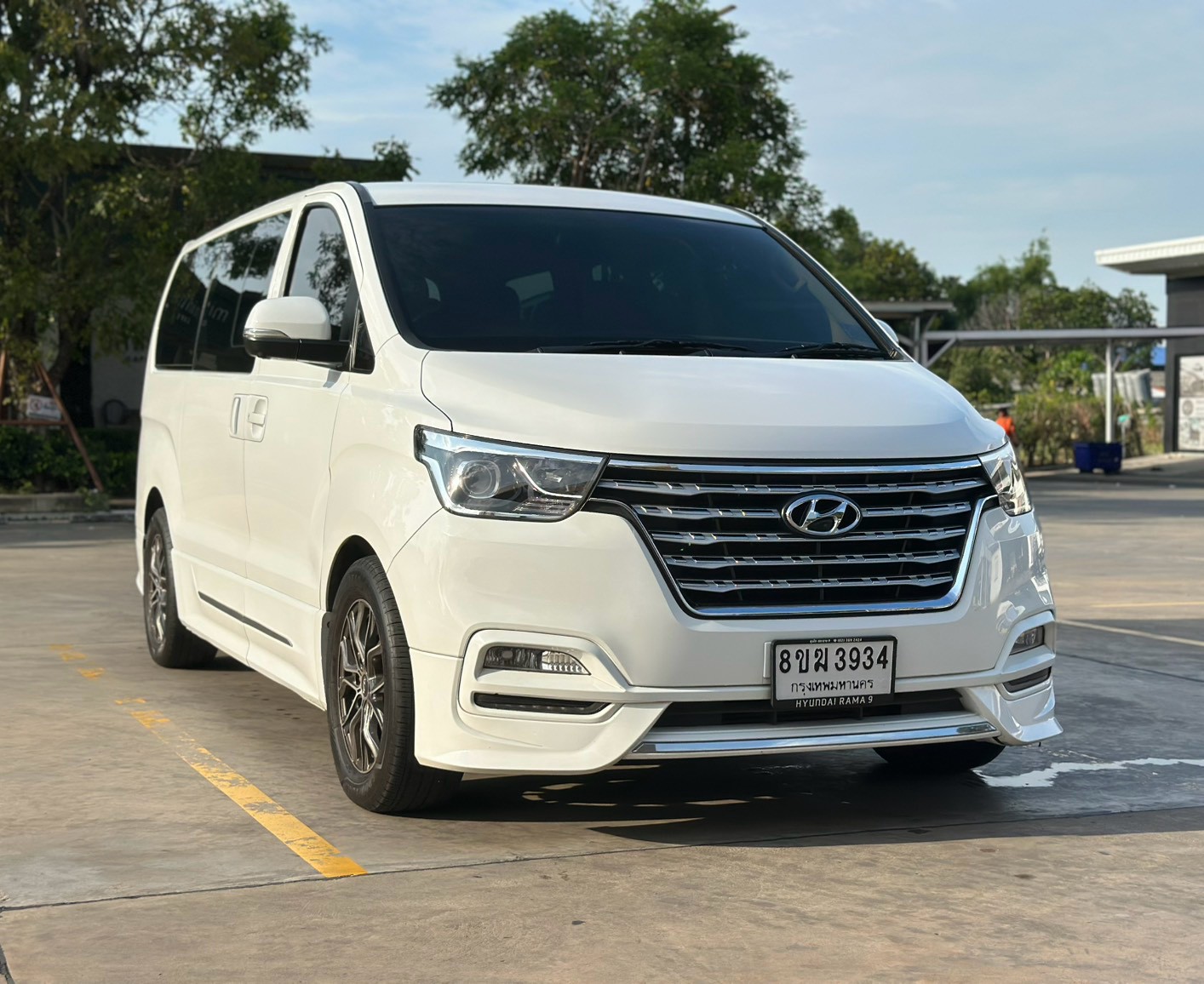 Hyundai Grand Starex vip 2.5 ปี 2020 จด 2021 VIP 7 ที่นั่ง รูปที่ 3