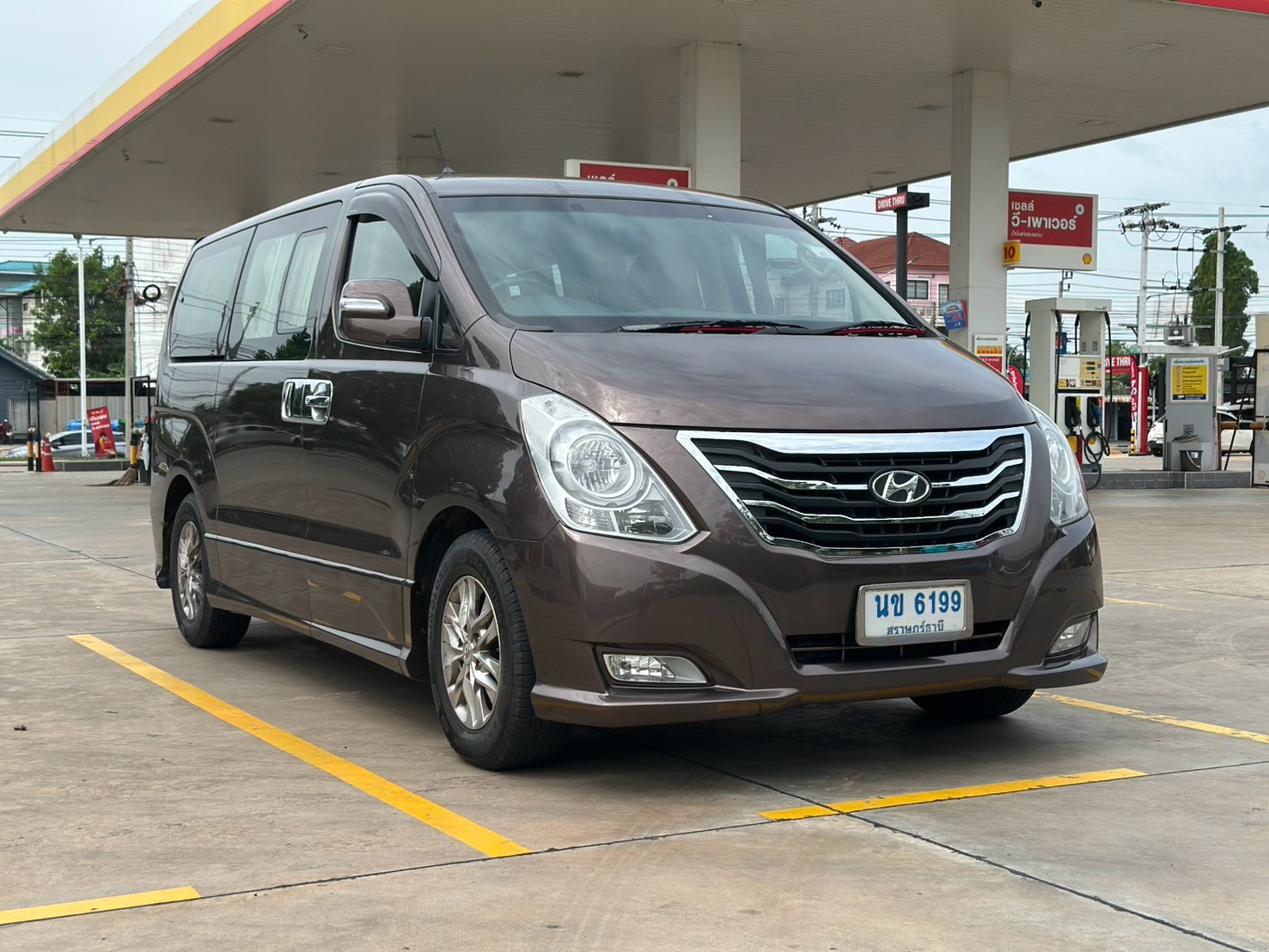  Hyundai H-1 Deluxe ปี 2016  รูปที่ 3