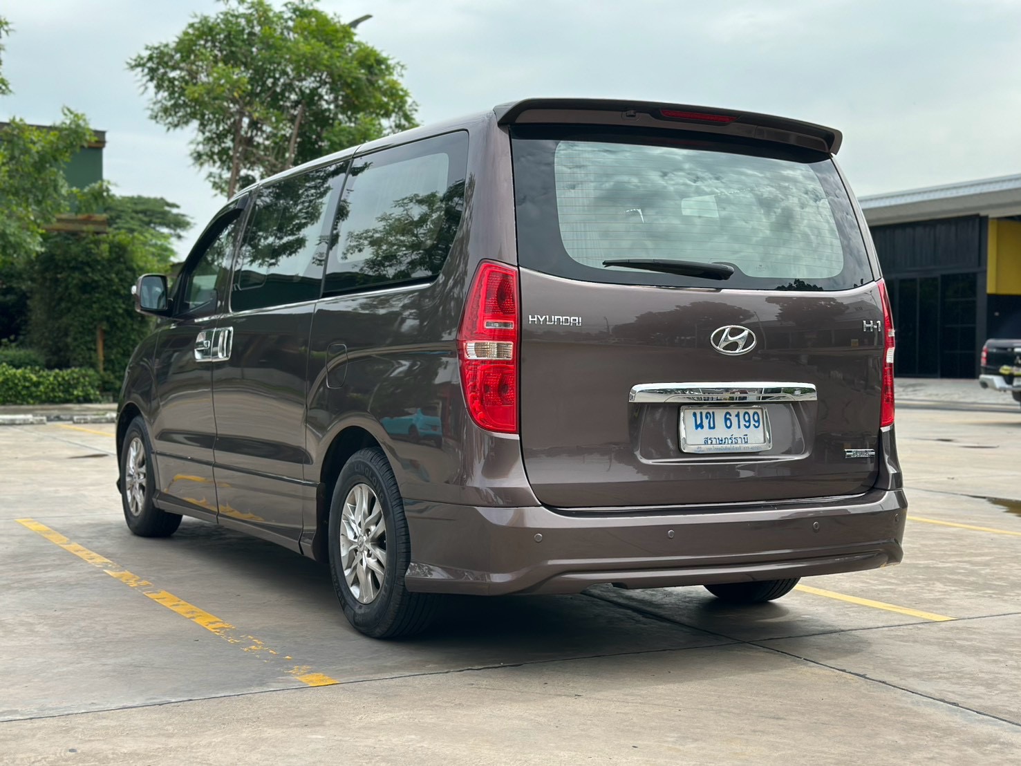  Hyundai H-1 Deluxe ปี 2016  รูปที่ 9