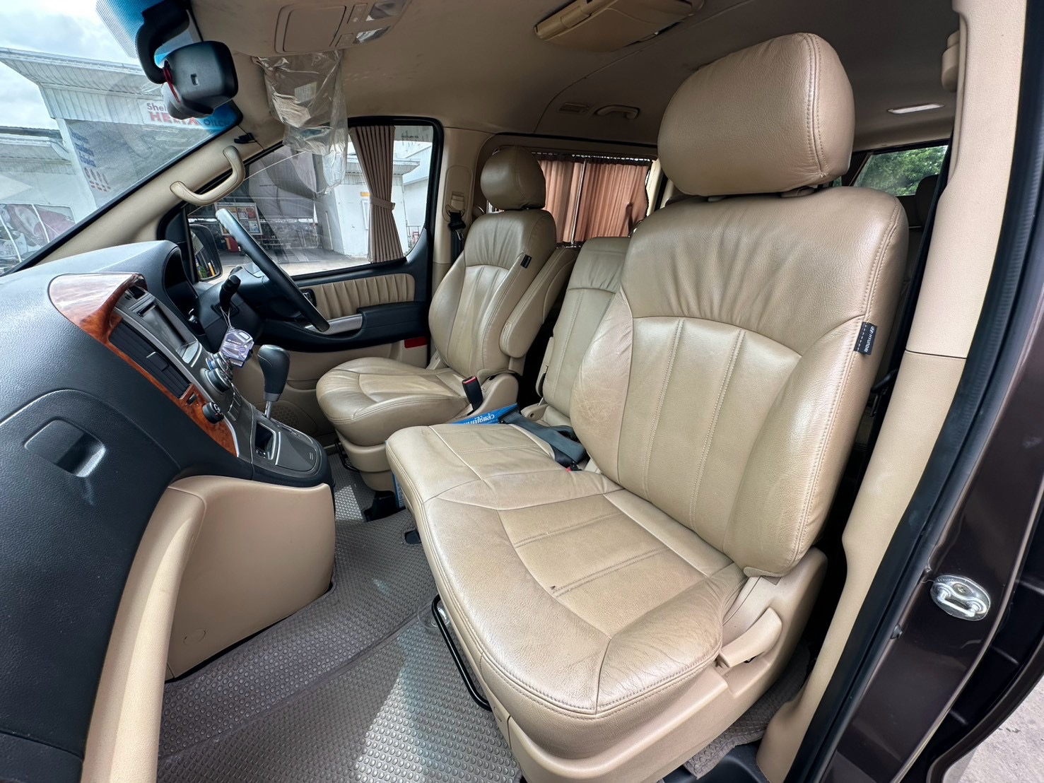  Hyundai H-1 Deluxe ปี 2016  รูปที่ 13