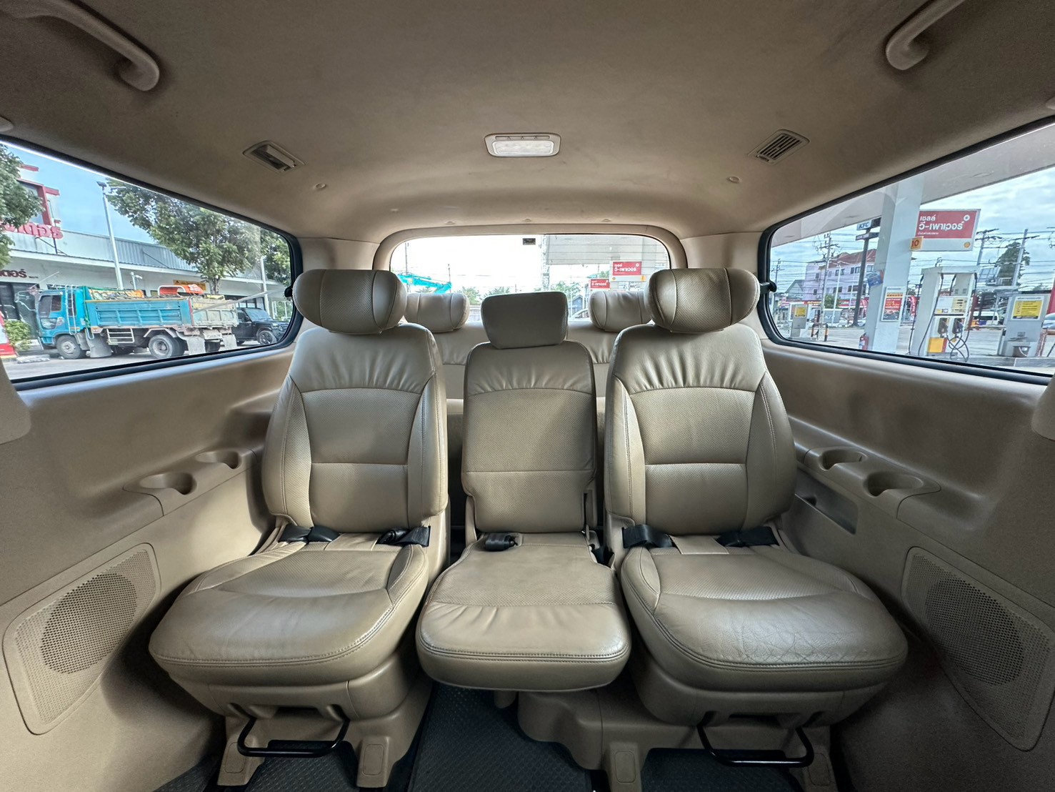 Hyundai H-1 2.5 รุ่น Deluxe ปี 2016 จด 2017 รูปที่ 16