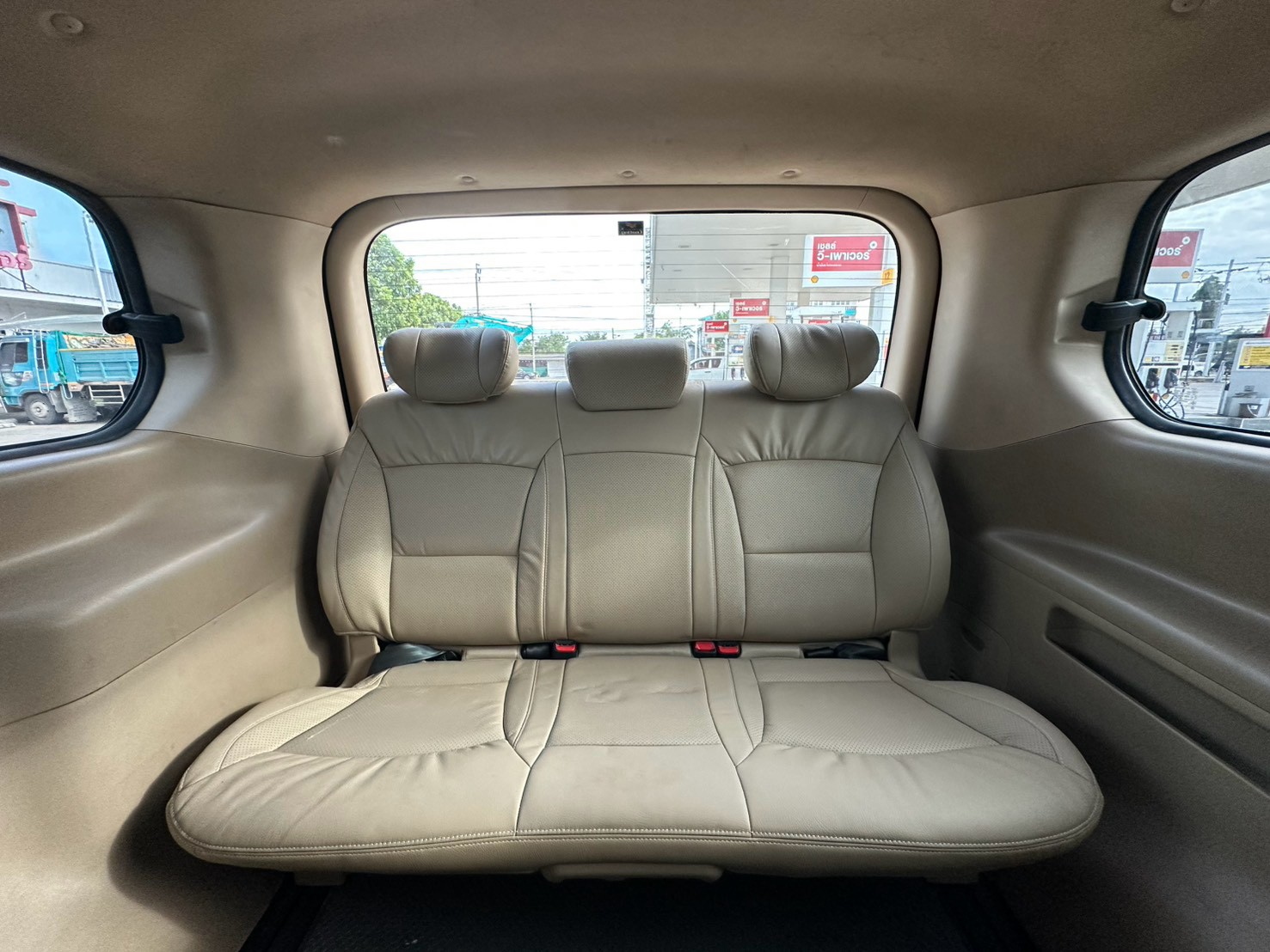 Hyundai H-1 2.5 รุ่น Deluxe ปี 2016 จด 2017 รูปที่ 17