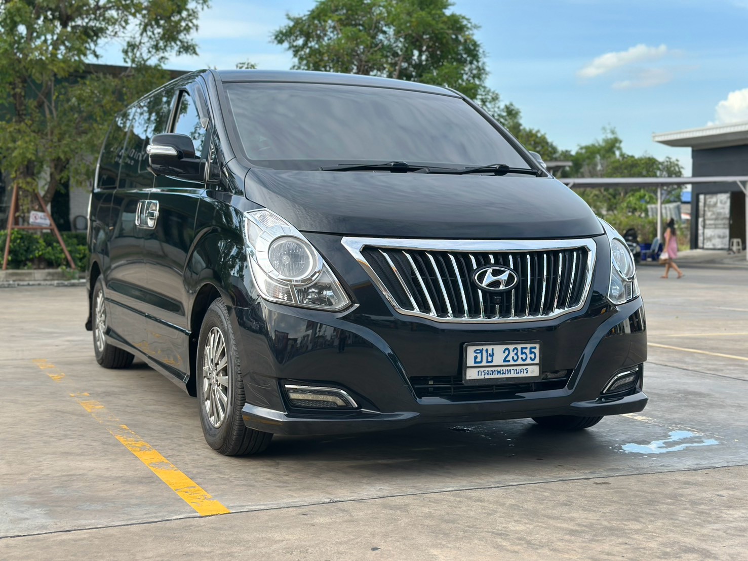 Hyundai H-1 2.5 รุ่น Deluxe ปี 2016 จด 2017 รูปที่ 3