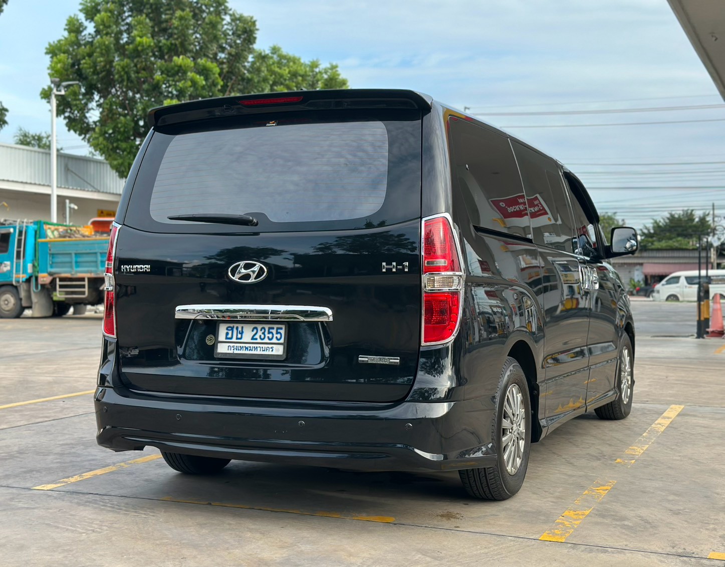 Hyundai H-1 2.5 รุ่น Deluxe ปี 2016 จด 2017 รูปที่ 5