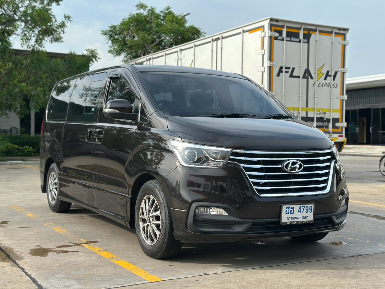 Hyundai H-1 Deluxe ปี 2019 รูปที่ 3