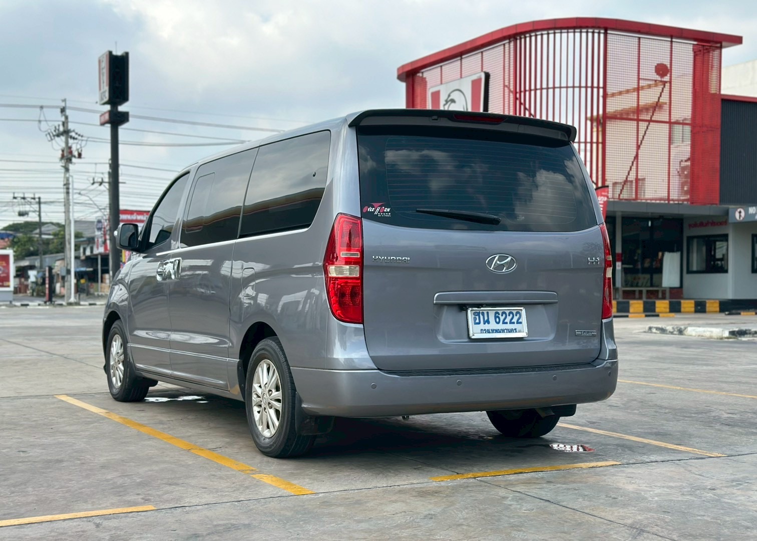Hyundai H-1 Deluxe ปี2011 รูปที่ 5