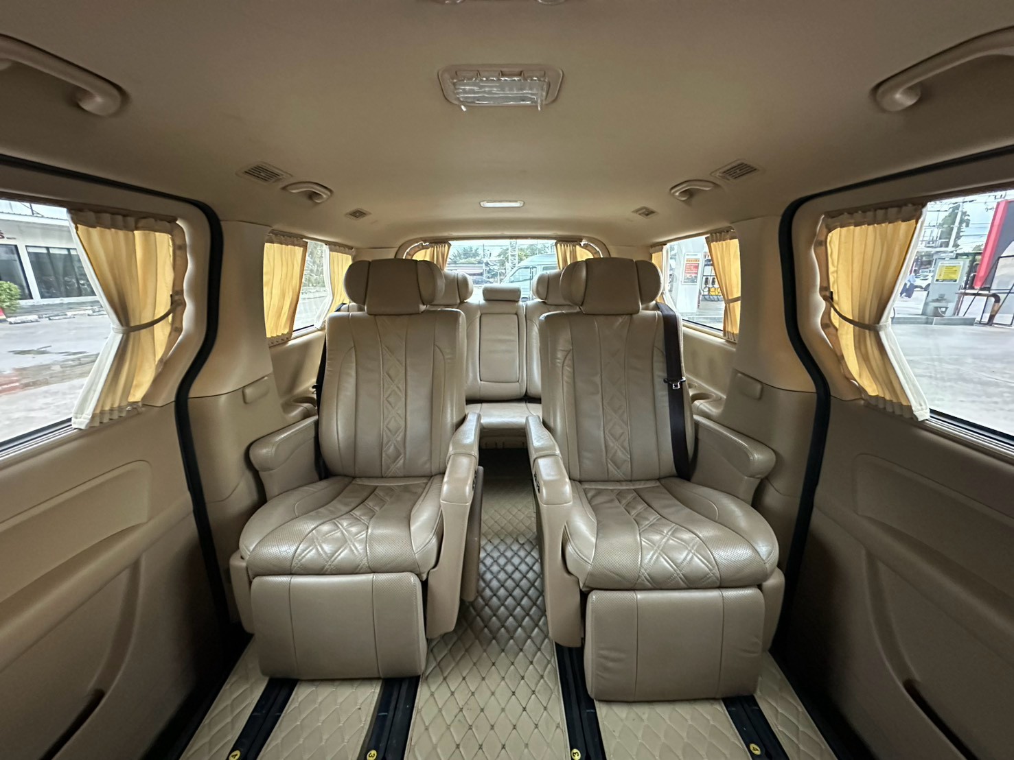 Hyundai Grand Starex 2.5 ปี 2017 จด 2018 VIP 7 ที่นั่ง รูปที่ 14