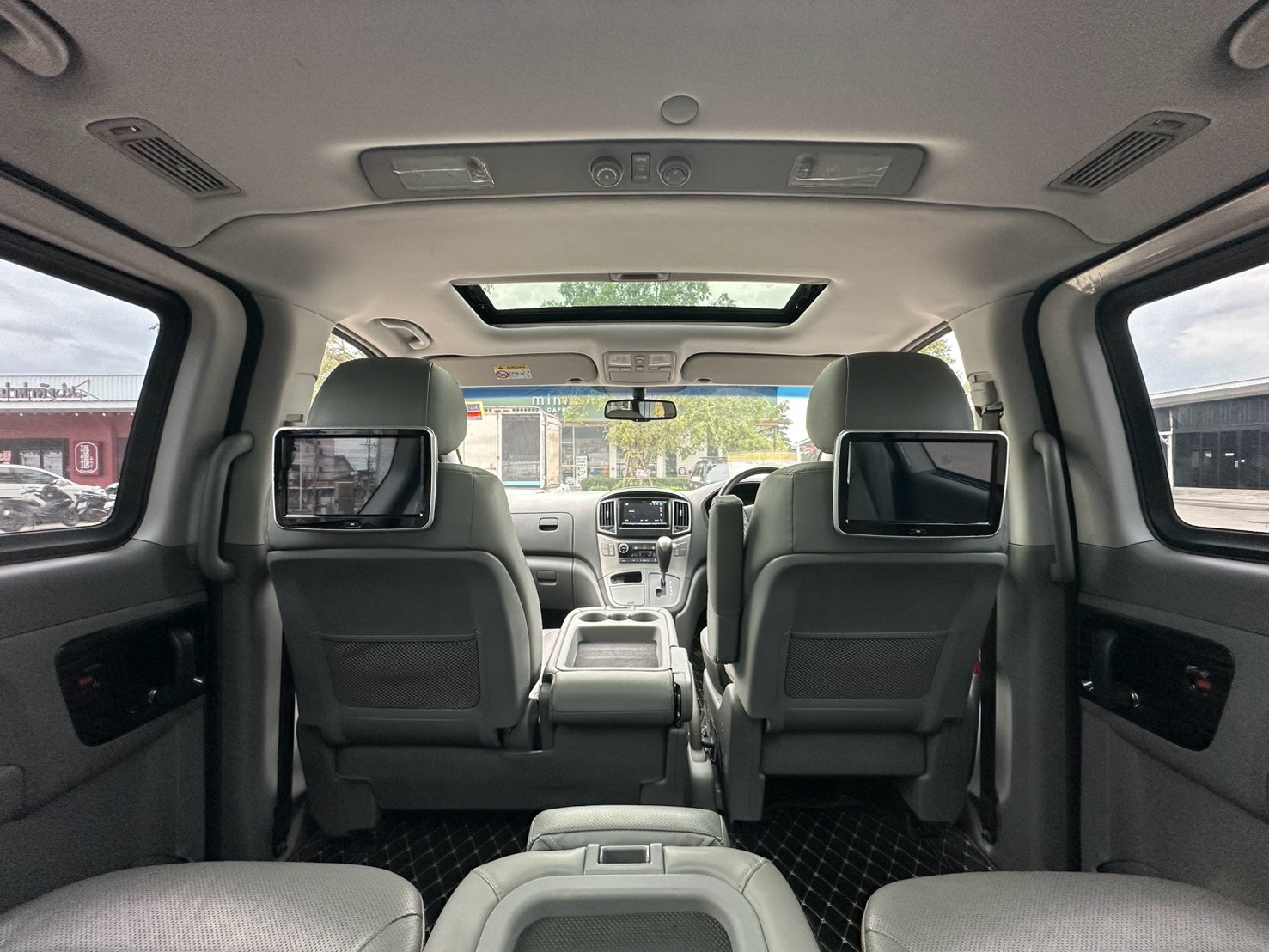 Hyundai H-1 2.5 LIMITED III ปี 2019 รูปที่ 15