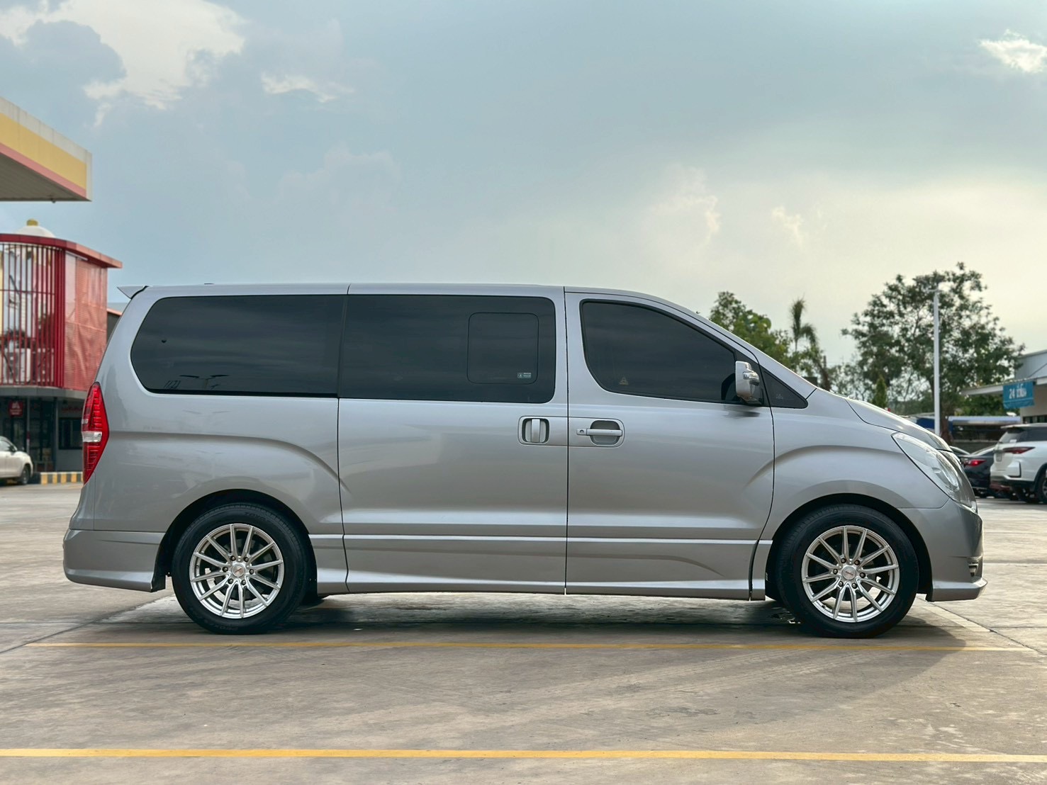 Hyundai H-1 Deluxe ปี 2018 รูปที่ 7