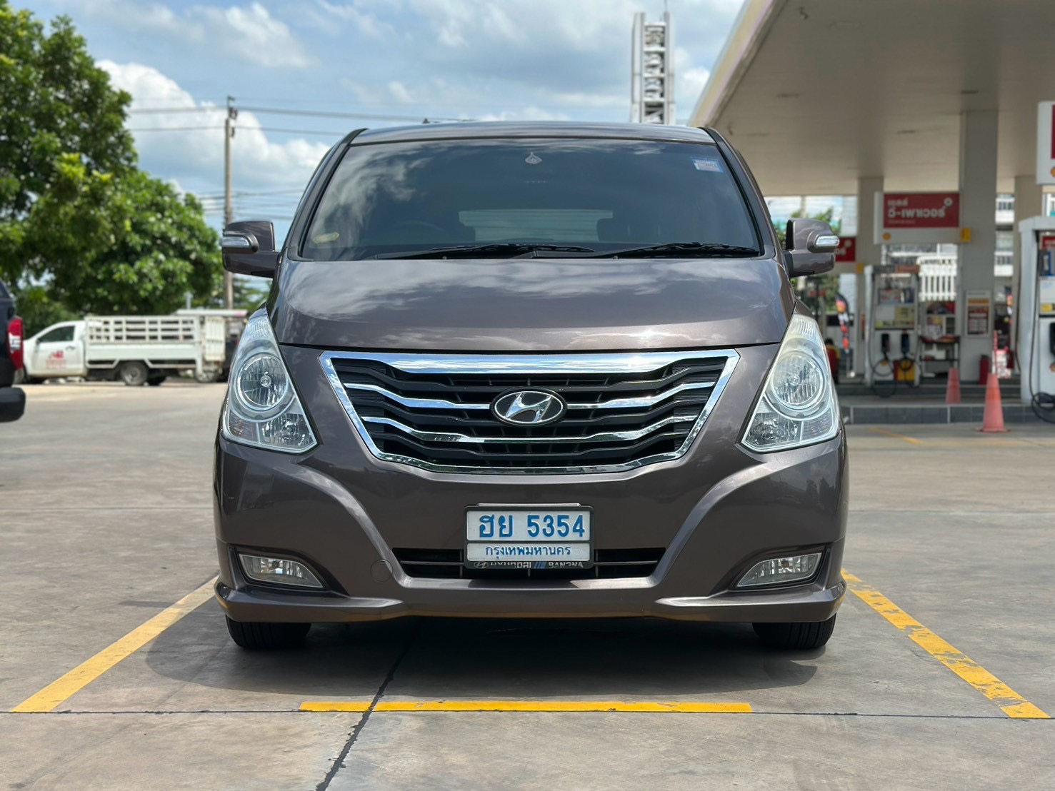 Hyundai H-1 2.5 Deluxe ปี  2014