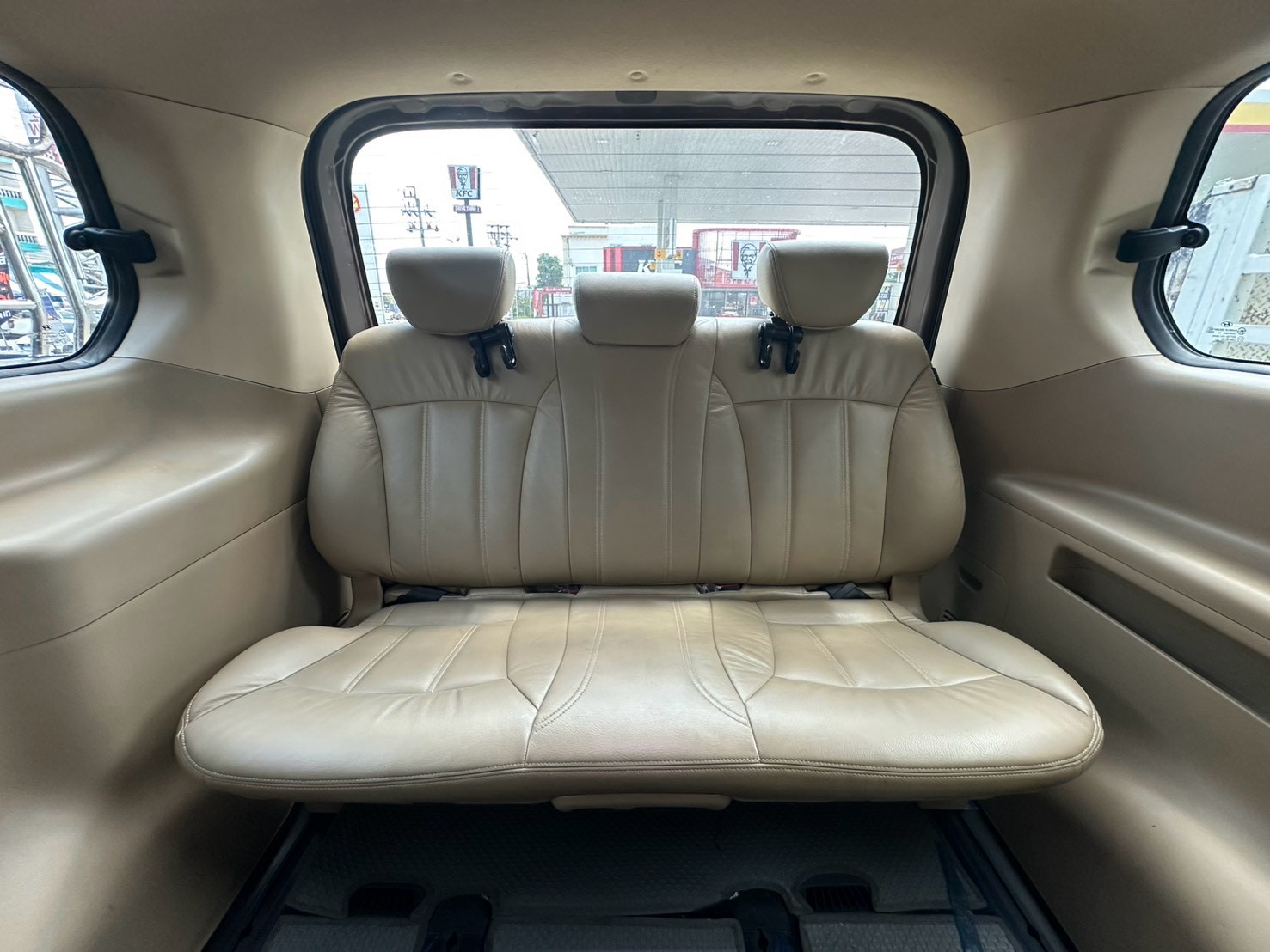 Hyundai H-1 2.5 Deluxe ปี  2014 รูปที่ 17