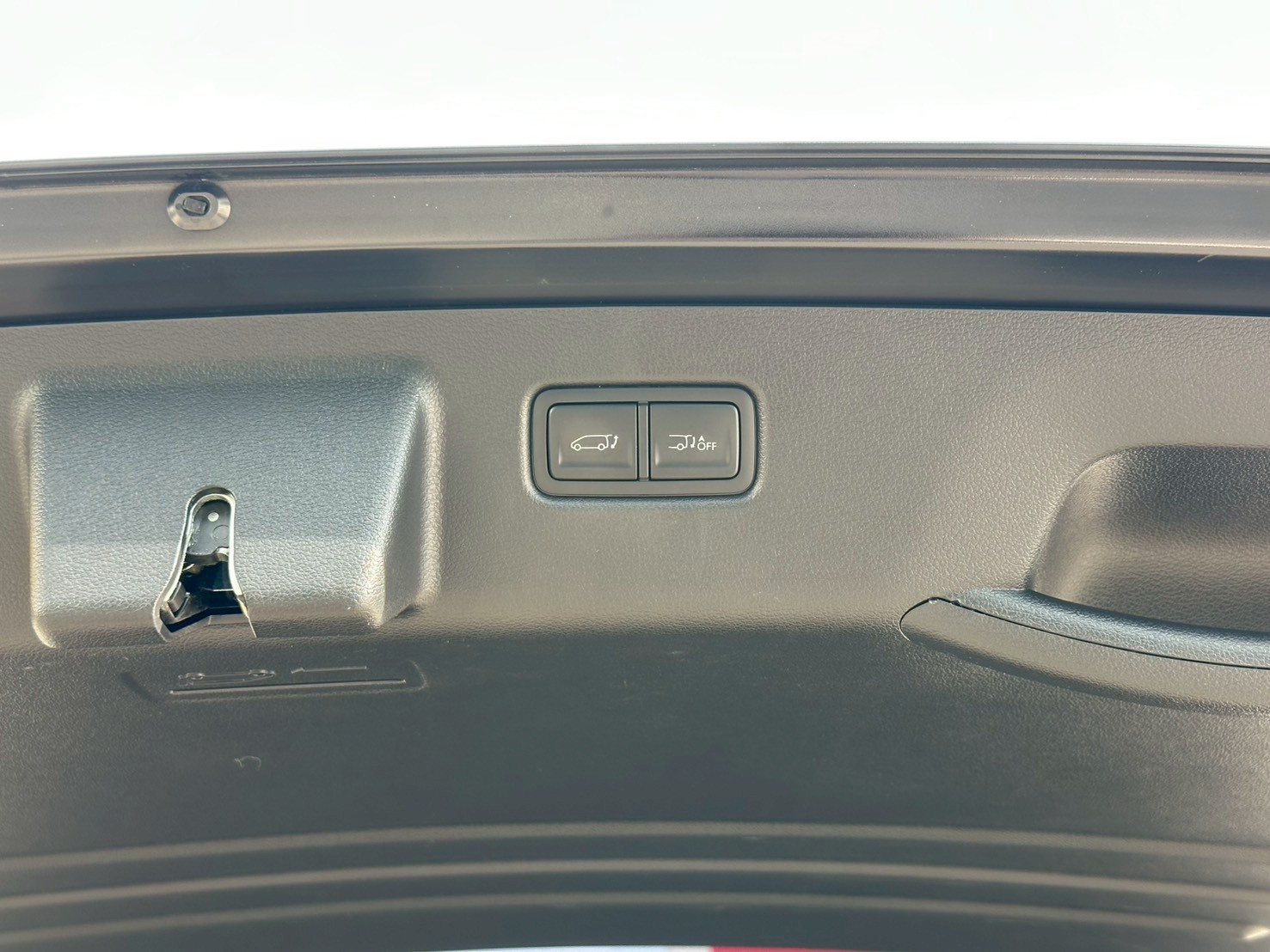 Hyundai Staria 2.2 Premium With Sunroof 2023 รูปที่ 23