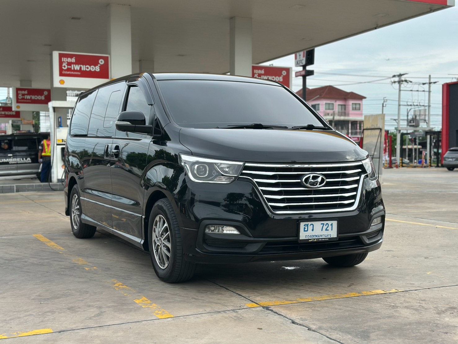 Hyundai H-1 2.5 รุ่น Deluxe ปี 2019 รูปที่ 3