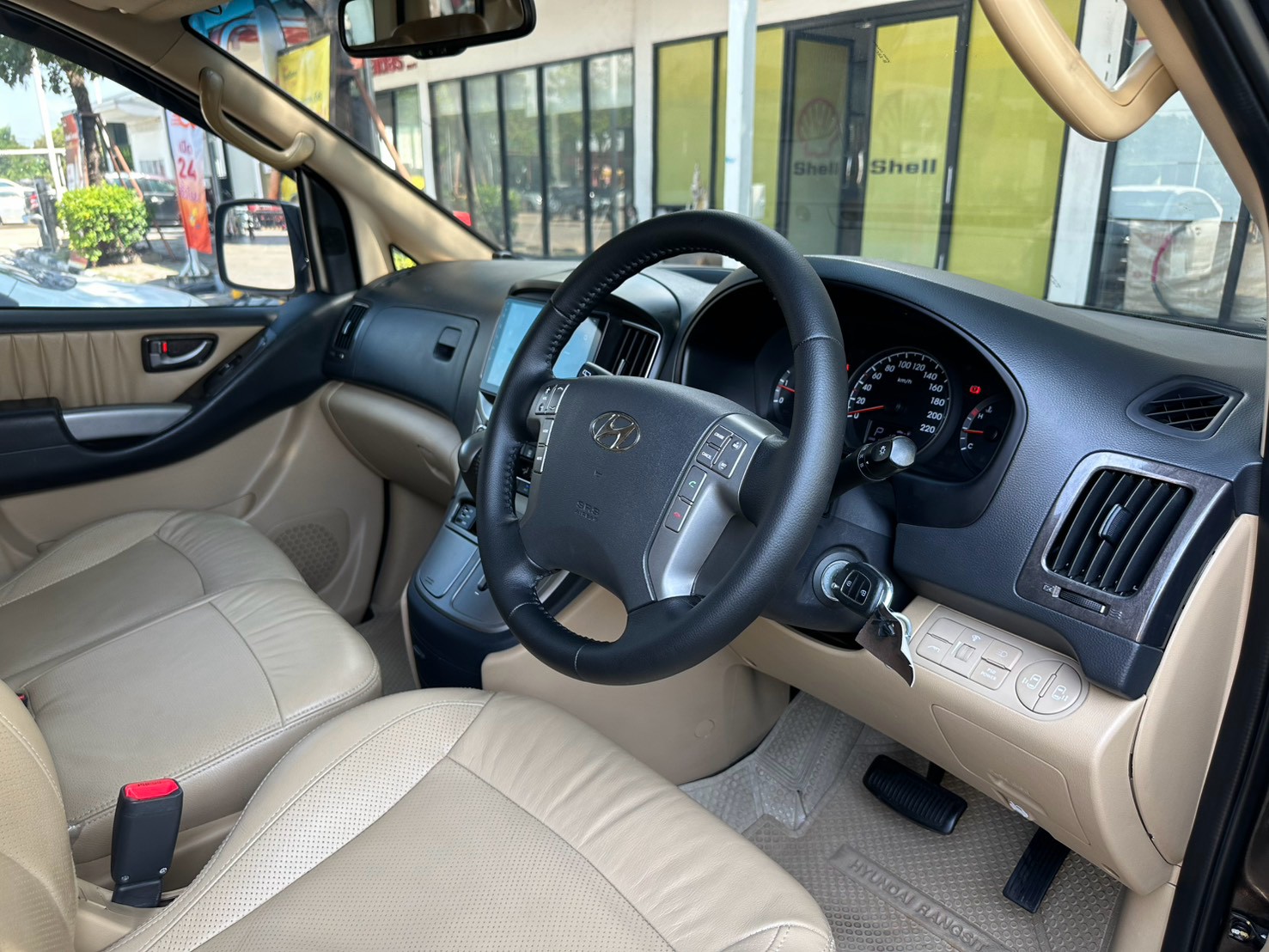 Hyundai H-1 2.5 รุ่น Deluxe ปี 2017 รูปที่ 10