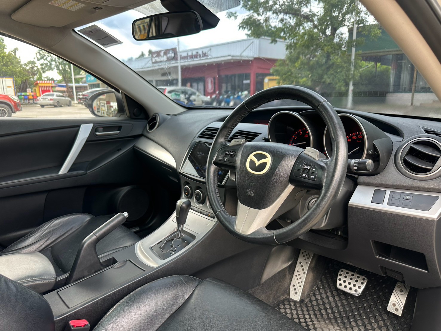 Mazda 3 2.0  Sports (Hatchback) ปี 2012 รูปที่ 10