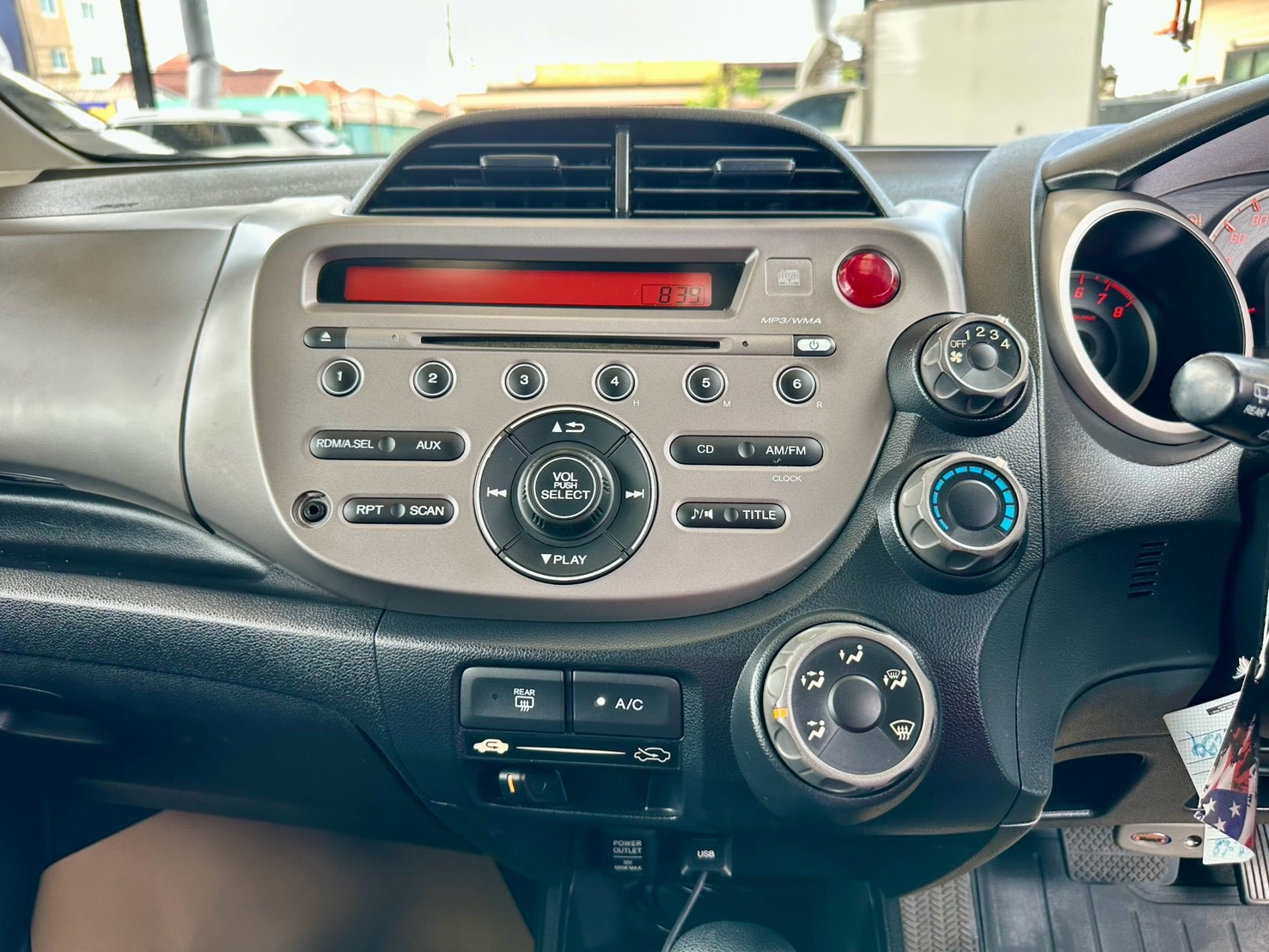  HONDA JAZZ GE 1.5 sv ปี 2013 รูปที่ 18