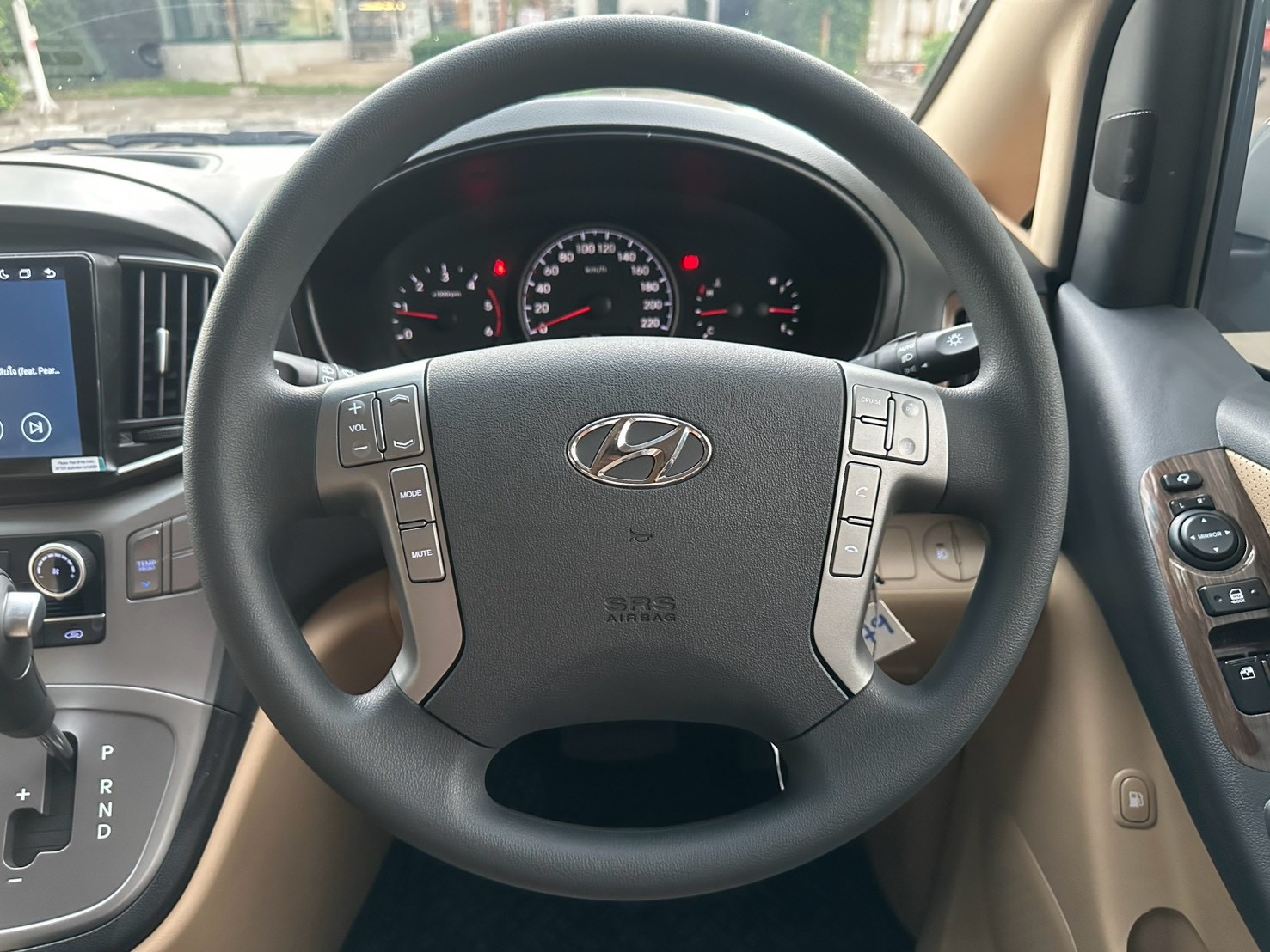  Hyundai H-1 Eilte Fe ปี  2024  รูปที่ 12