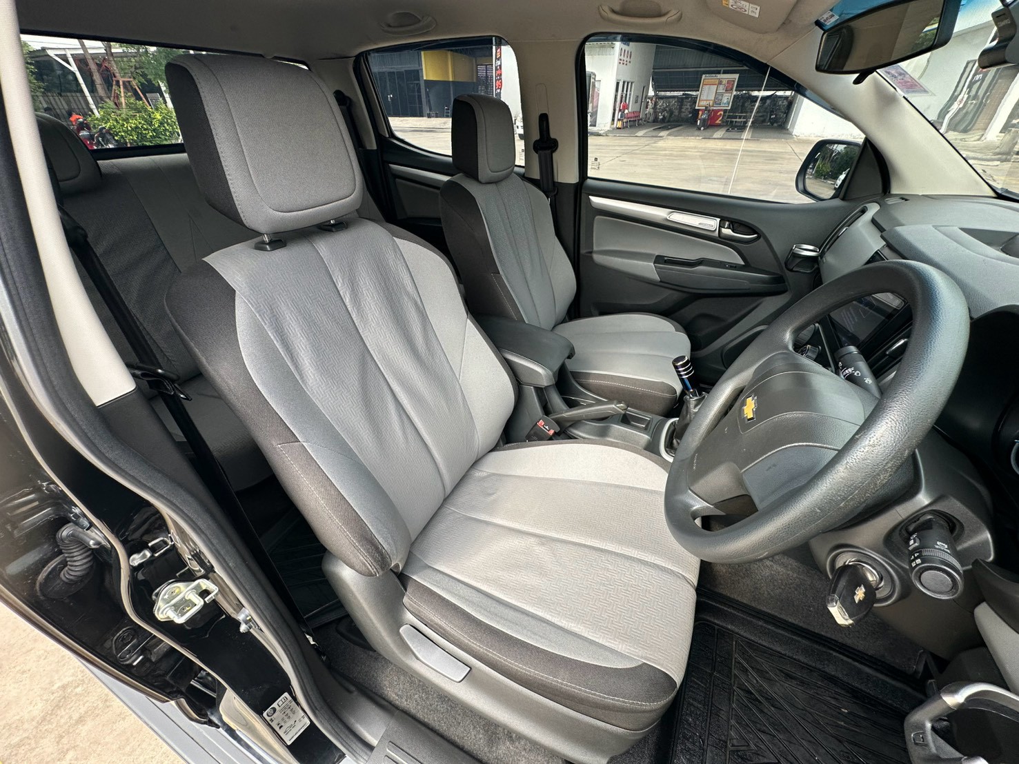 Chevrolet Colorado 2.5 LT ปี 2018 รูปที่ 12