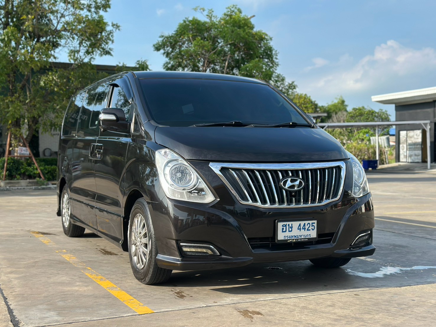 Hyundai H-1 2.5 รุ่น Deluxe ปี 2016 จด 2017   รูปที่ 3