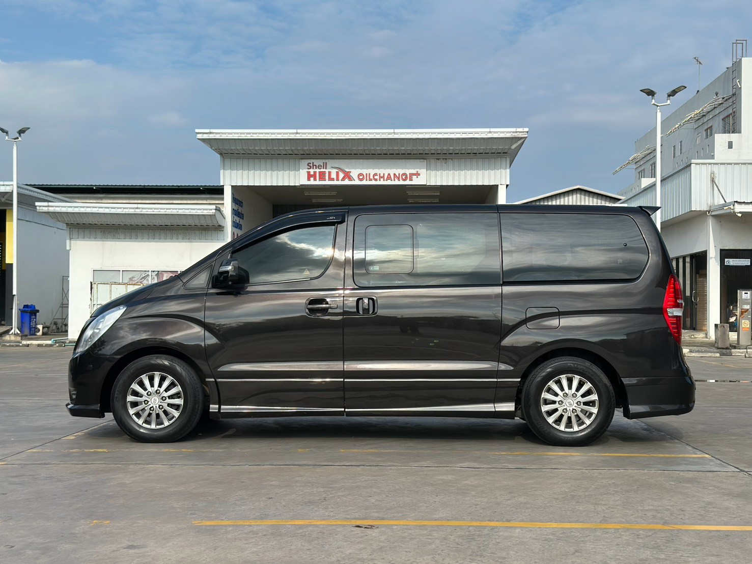 Hyundai H-1 2.5 รุ่น Deluxe ปี 2016 จด 2017   รูปที่ 4