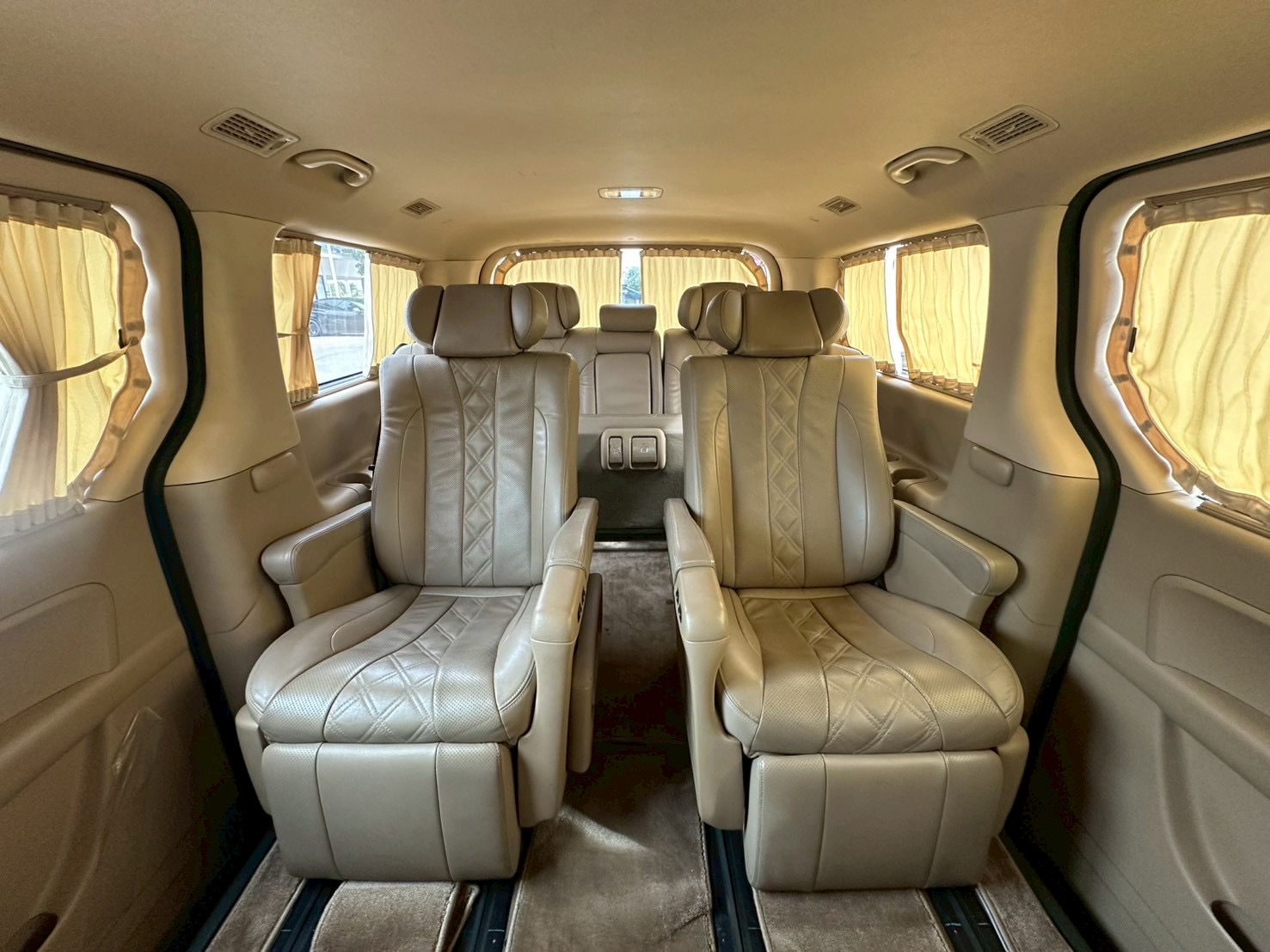 Hyundai Grand starex 2017 VIP 7 ที่นั่ง รูปที่ 18