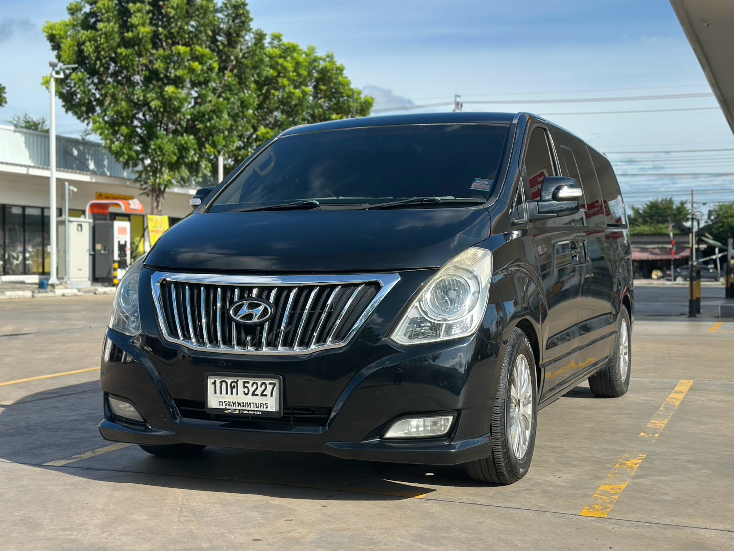 Hyundai Grand starex 2.5 ปี  2013 VIP 7 ที่นั่ง รูปที่ 2