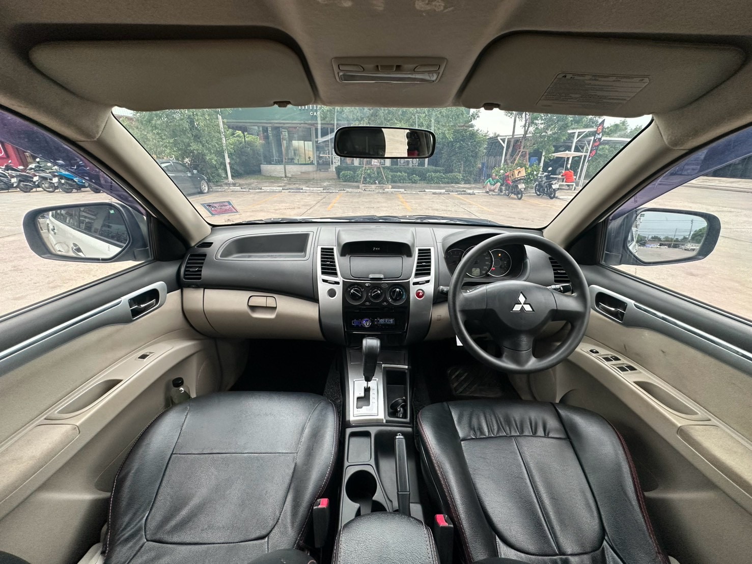 Mitsubishi Pajero Sport 2.5 ปี 2013  รูปที่ 14