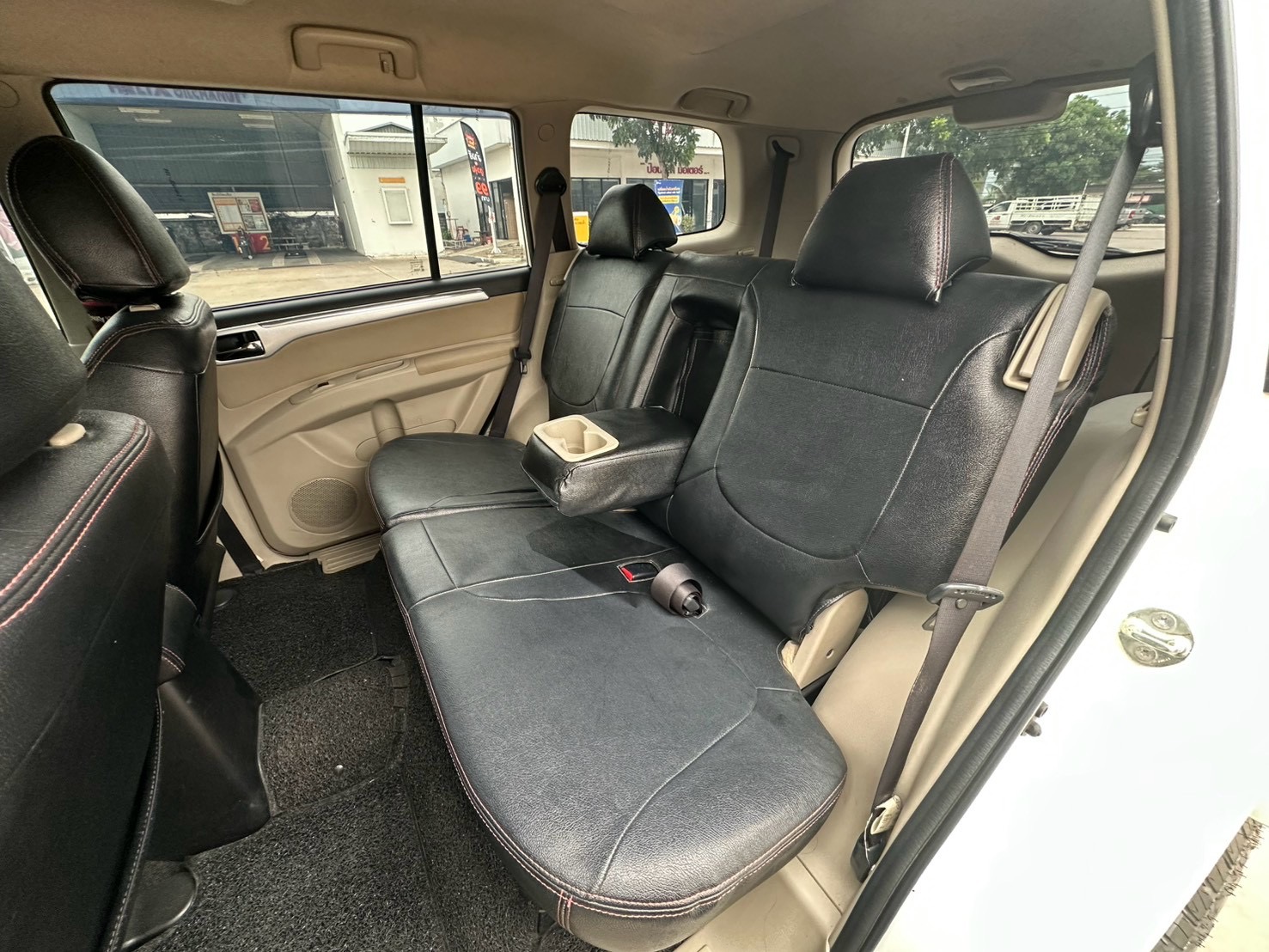 Mitsubishi Pajero Sport 2.5 ปี 2013  รูปที่ 20