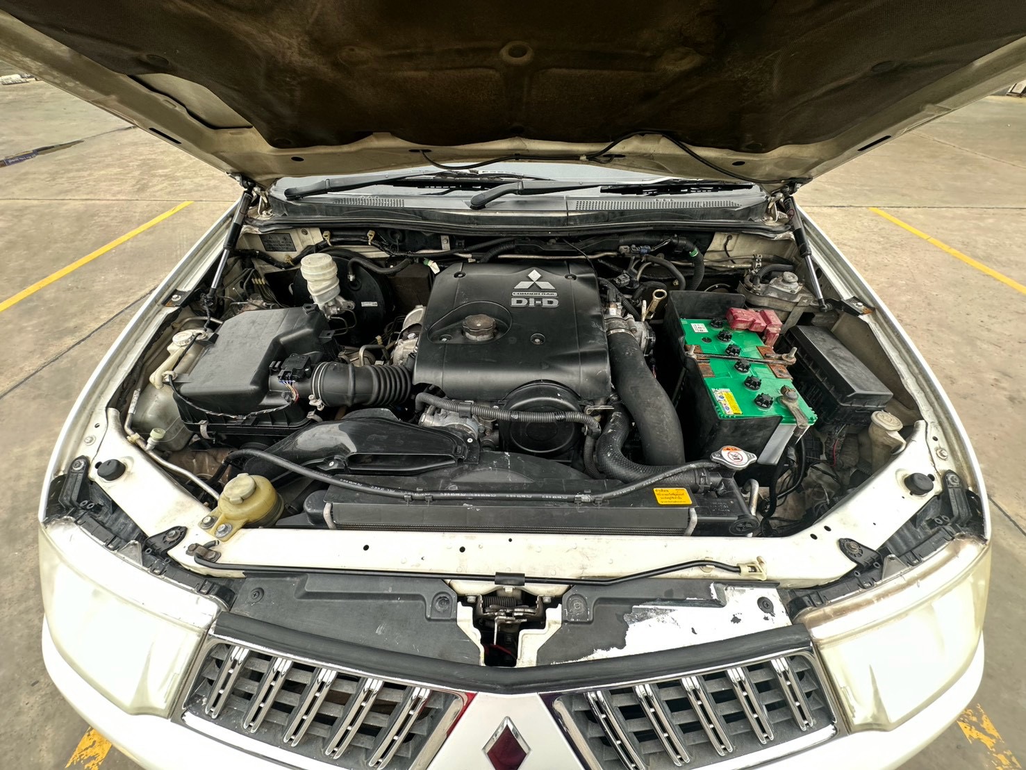 Mitsubishi Pajero Sport 2.5 ปี 2013  รูปที่ 10