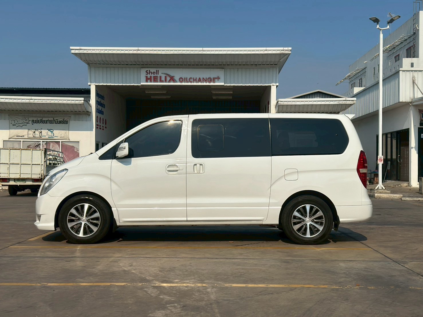Hyundai grand starex 2.5 ปี 2012 รูปที่ 4