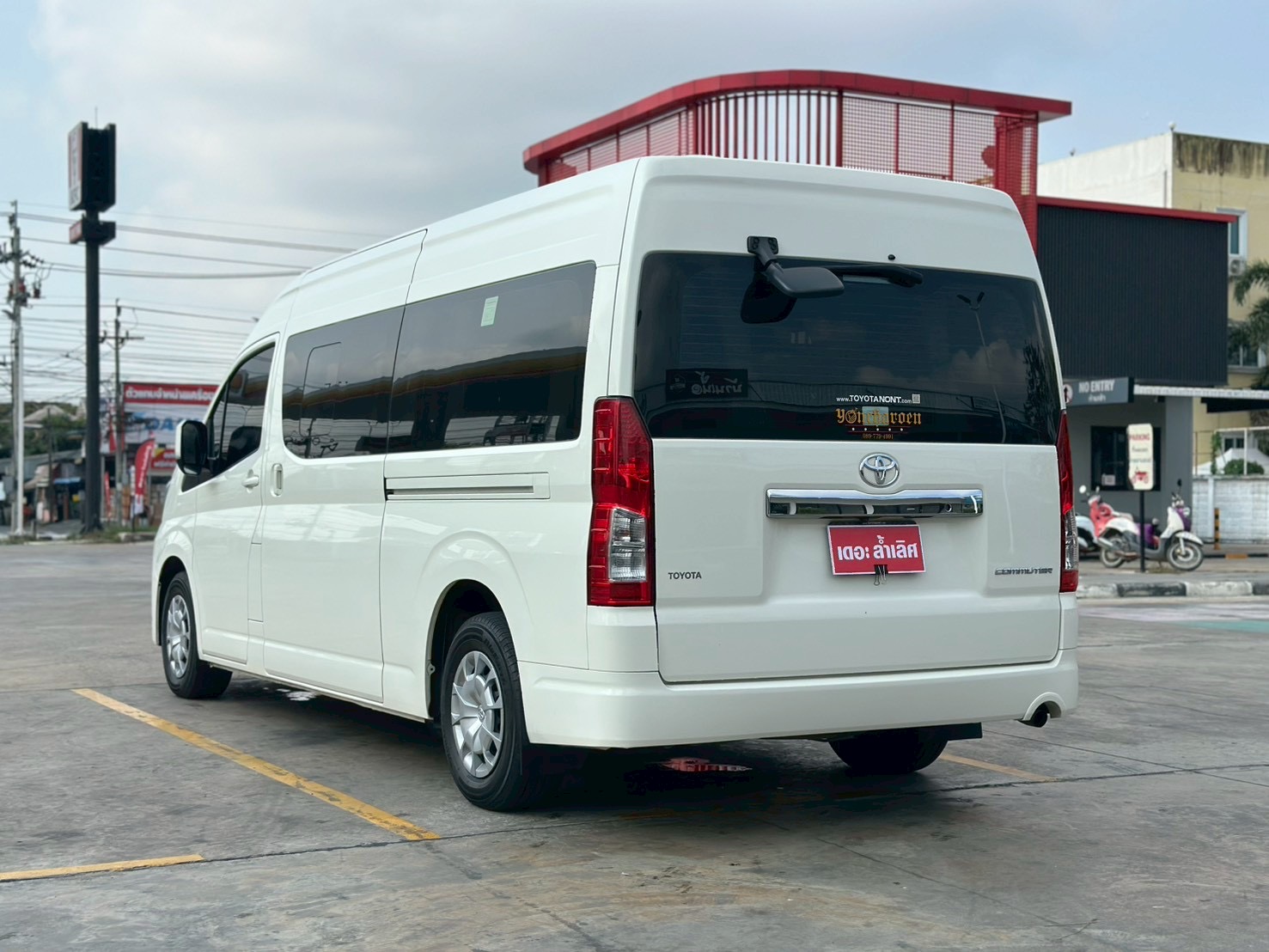 TOYOTA COMMUTER 2.8 ปี2022 รูปที่ 8