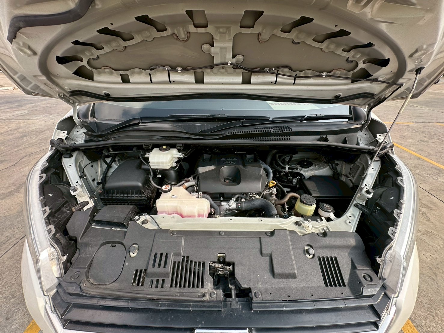 TOYOTA COMMUTER 2.8 ปี2022 รูปที่ 19