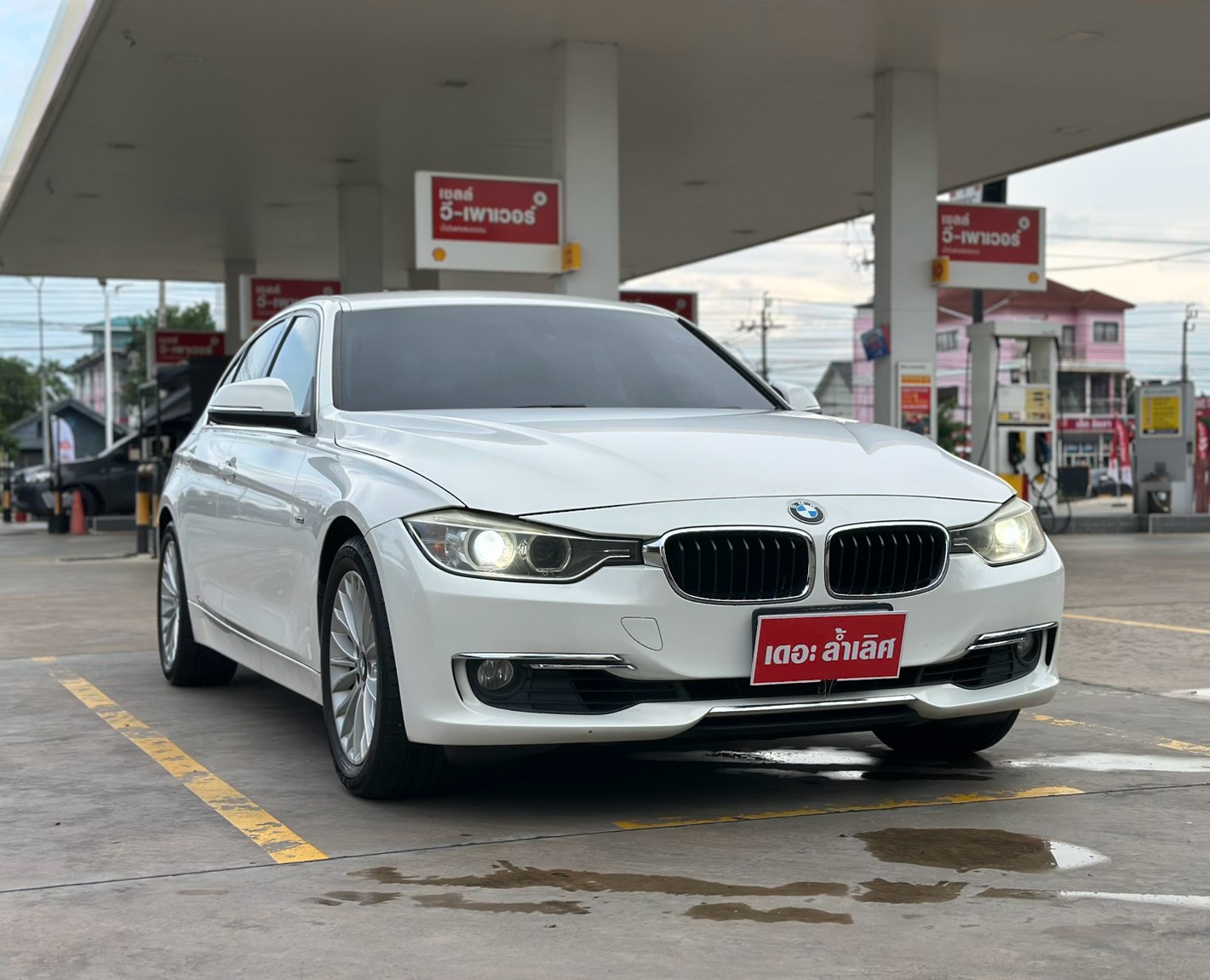 BMW 320i Luxury F30 ปี 2015 จด 2016 รูปที่ 3